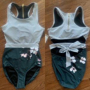 NWT Albion Bon Voyage One Piece Swimsuit